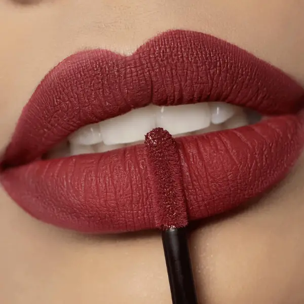 Rouge à Lèvres Liquide Mat Intense Lip Velvet - Sacha Cosmetics - Image 12